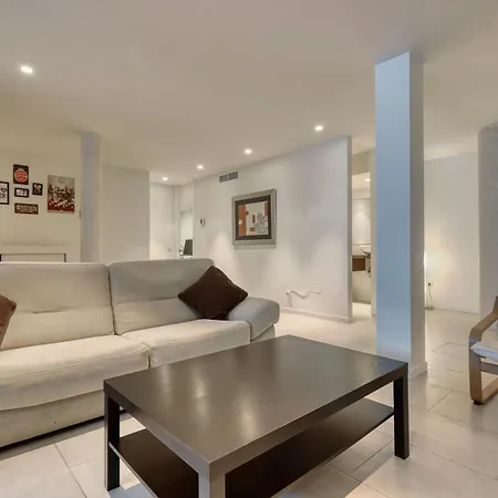 002 Stylish 5 Bed With Private Infinity Pool Marbella